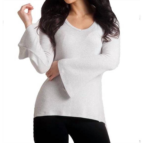 French Kyss - Long Sleeve Love V-Neck Top